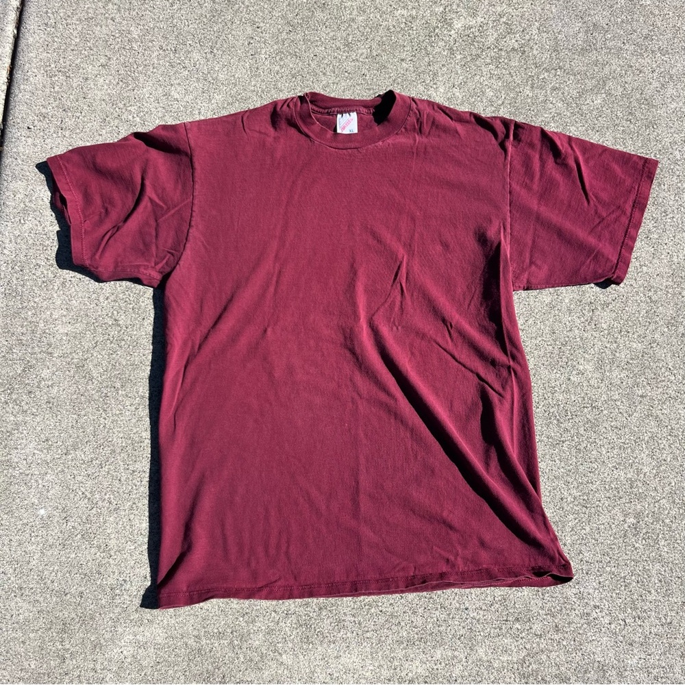 Vintage Jerzees Made in USA Heavyweight Tee in Maroon (XL) 🇺🇸